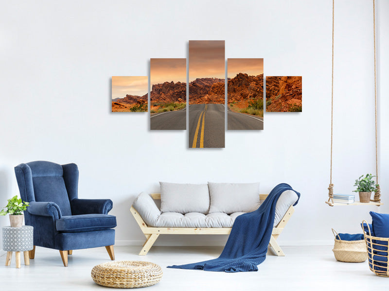 5-piece-canvas-print-the-street